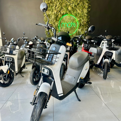 Scooter-eletrica-SUDU-A2-S-branca